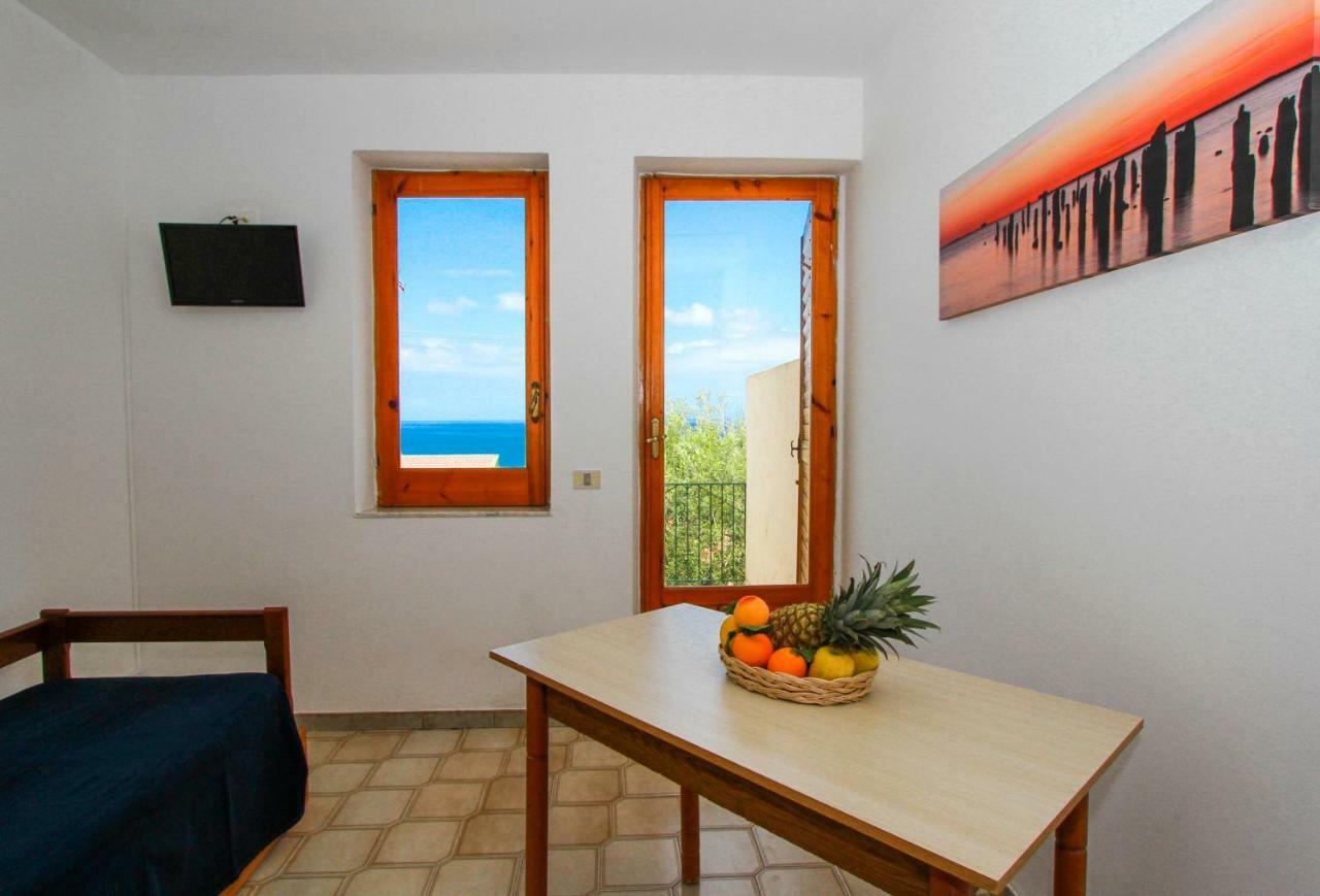 Residence Calava Gioiosa Marea Εξωτερικό φωτογραφία